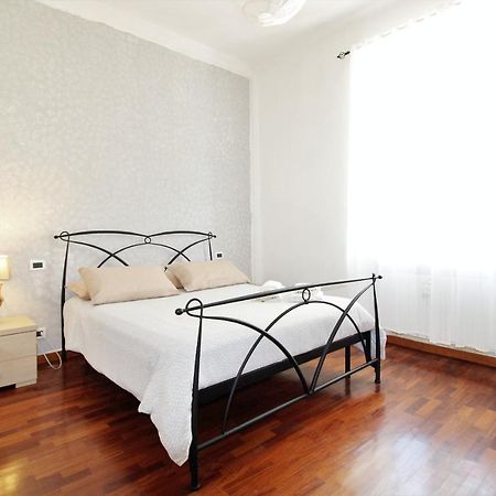 Le Case Di Italo - Viale Ippolito Nievo 21 Apartment ลีวอร์โน ภายนอก รูปภาพ